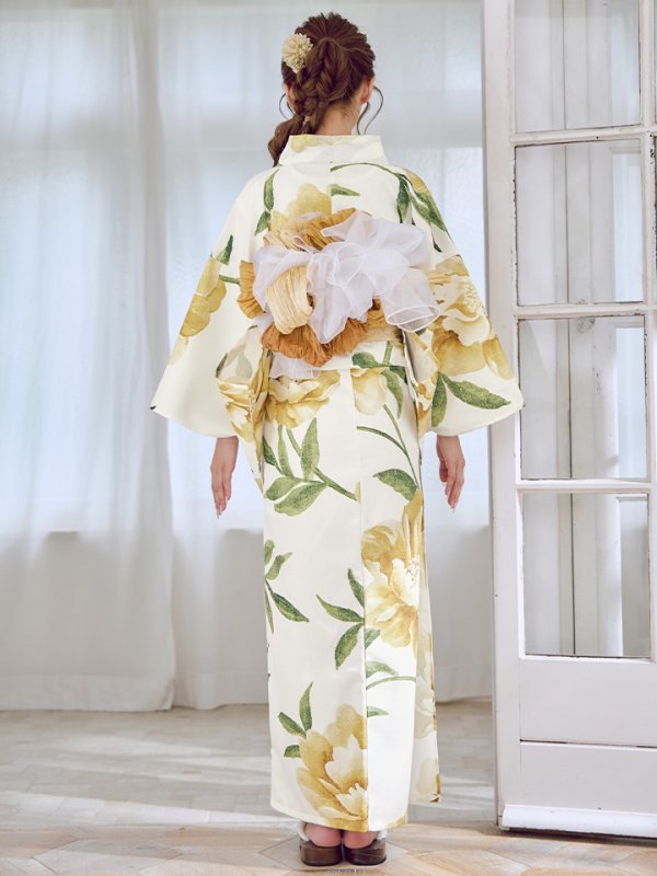 モデル:ななにー 身長:161cm