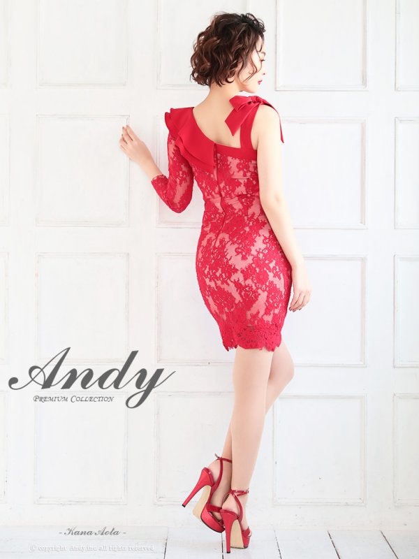 レッドベージュ　モデル：青田夏奈　身長：163cm　着用サイズ：Sサイズ