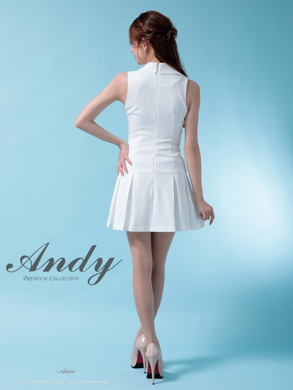 ホワイト モデル:あみ 身長:163cm 着用サイズ:Sサイズ