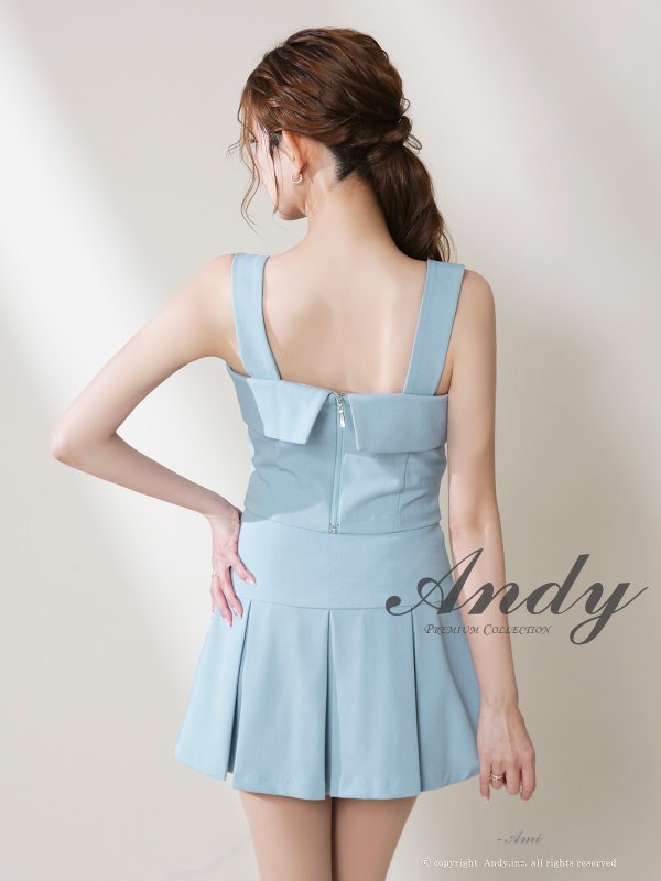 ライトブルー モデル：あみ　身長：163cm　着用サイズ：Sサイズ