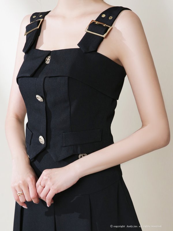 ブラック モデル：あみ　身長：163cm　着用サイズ：Sサイズ