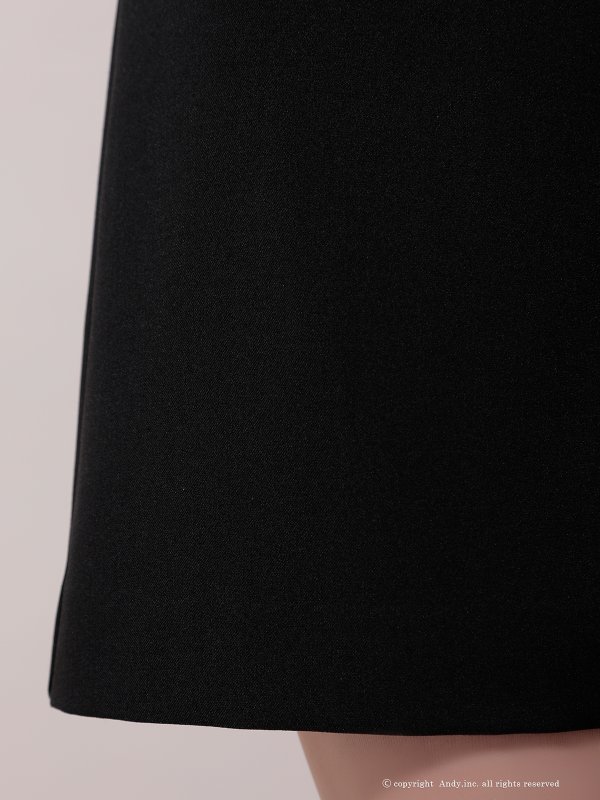 ブラック　モデル：あみ　身長：163cm　着用サイズ：Sサイズ