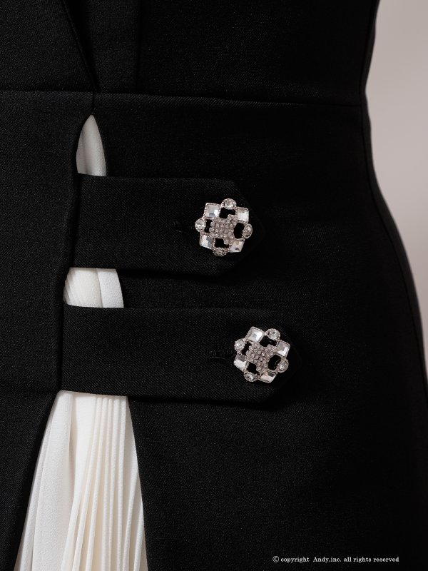 ブラック　モデル：あみ　身長：163cm　着用サイズ：Sサイズ