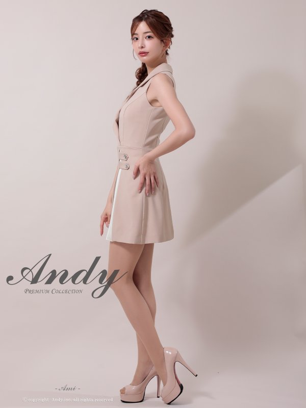 ベージュ　モデル：あみ　身長：163cm　着用サイズ：Sサイズ