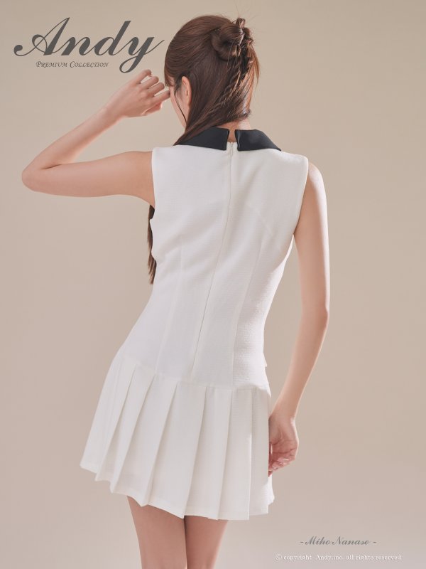 ホワイト モデル：七瀬みほ　身長：162cm　着用サイズ：Sサイズ