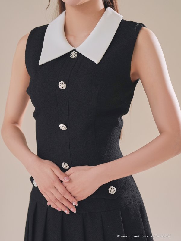 ブラック モデル：七瀬みほ　身長：162cm　着用サイズ：Sサイズ