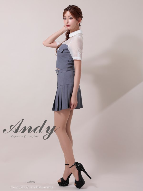 グレー モデル：あみ　身長：163cm　着用サイズ：Sサイズ