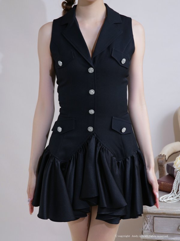 ブラック モデル：あみ　身長：163cm　着用サイズ：Sサイズ