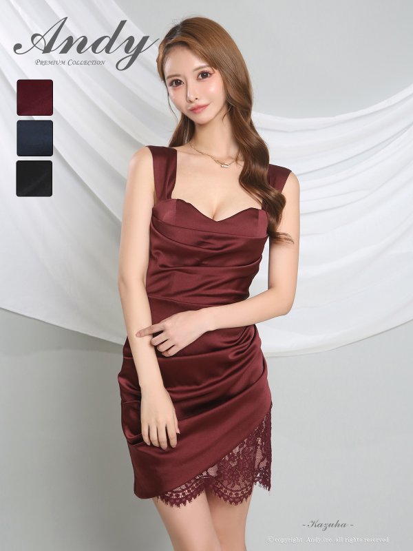 ワインレッド　モデル：かずは　着用サイズ：Sサイズ