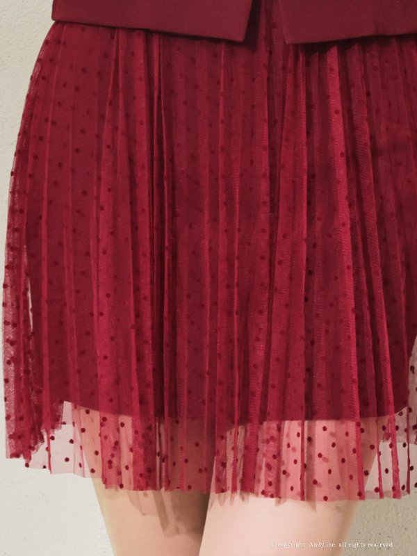 ワインレッド　モデル：あみ　着用サイズ：Sサイズ