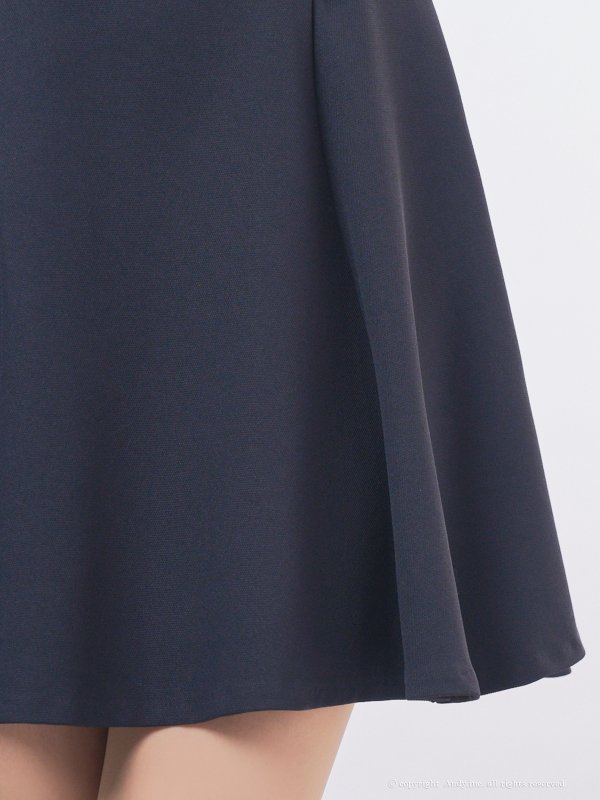 ネイビー　モデル：あみ　身長：163cm　着用サイズ：Sサイズ