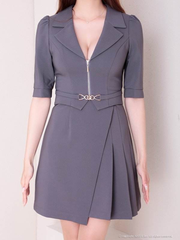 チャコールグレー　モデル：あみ　身長：163cm　着用サイズ：Sサイズ