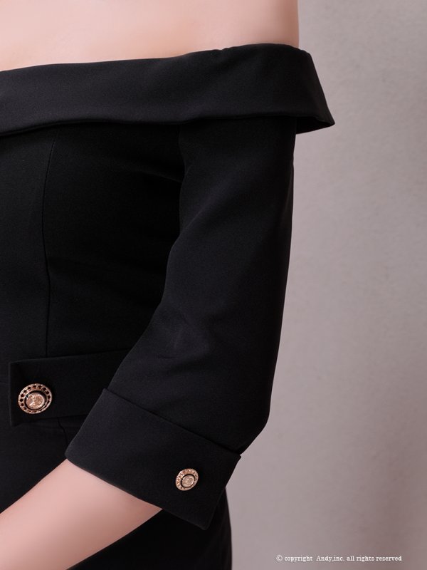 ブラック モデル:あみ 身長:163cm 着用サイズ:Sサイズ