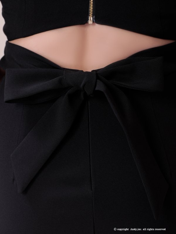 ブラック モデル:あみ 身長:163cm 着用サイズ:Sサイズ