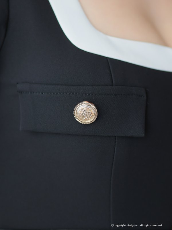 ブラックxホワイト 着用サイズ:Sサイズ