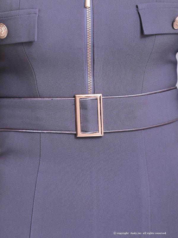 チャコールグレーxホワイト モデル:あみ 身長:163cm 着用サイズ:Sサイズ