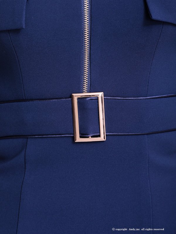 ネイビーxホワイト モデル:あみ 身長:163cm 着用サイズ:Sサイズ