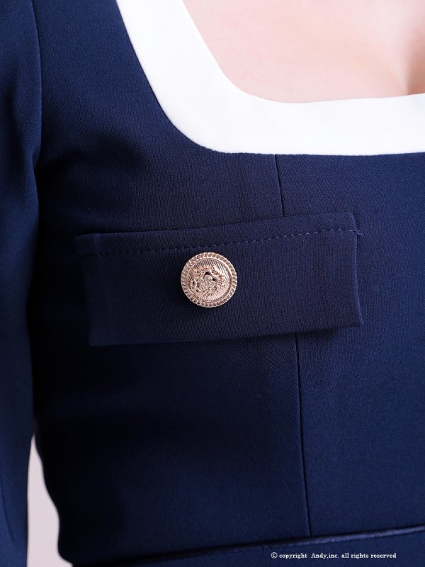 ネイビーxホワイト モデル:あみ 身長:163cm 着用サイズ:Sサイズ