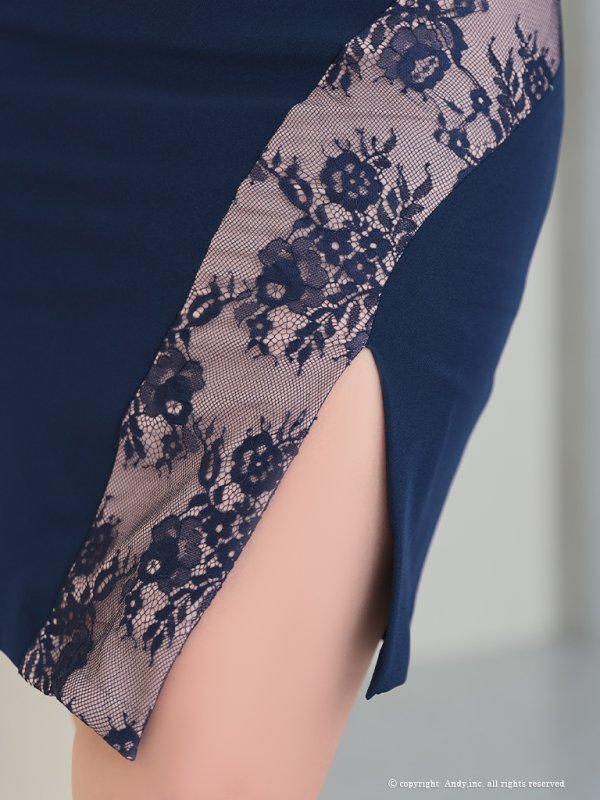 ネイビー　モデル：らら　身長：160.5cm　着用サイズ：Sサイズ