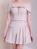 ベージュ モデル：あみ　身長：163cm　着用サイズ：Sサイズ