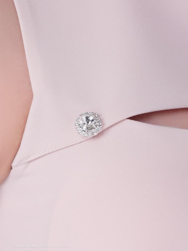 ベージュ　モデル：あみ　身長：163cm　着用サイズ：Sサイズ