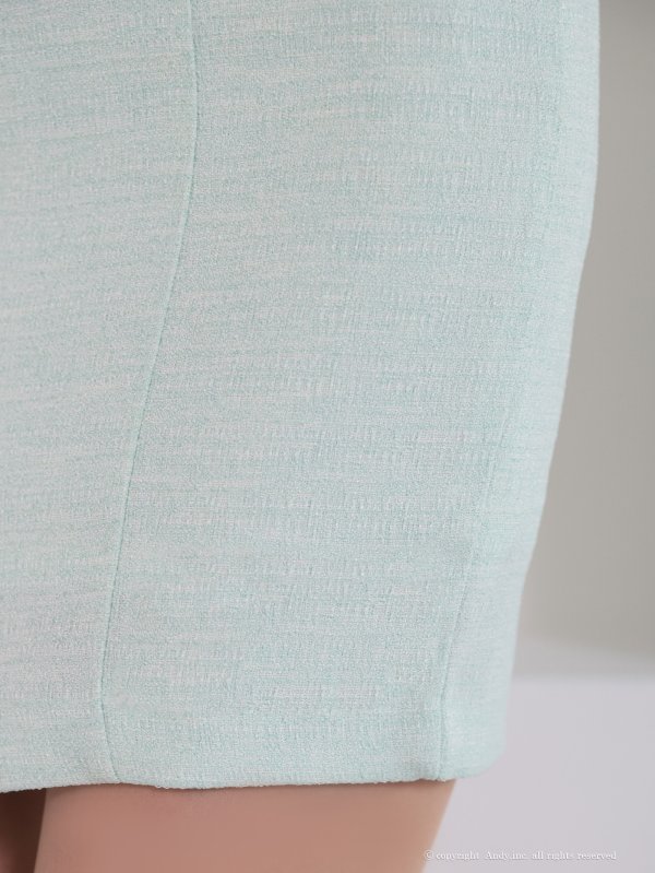 ミント モデル:七瀬みほ 身長:162cm 着用サイズ:Sサイズ