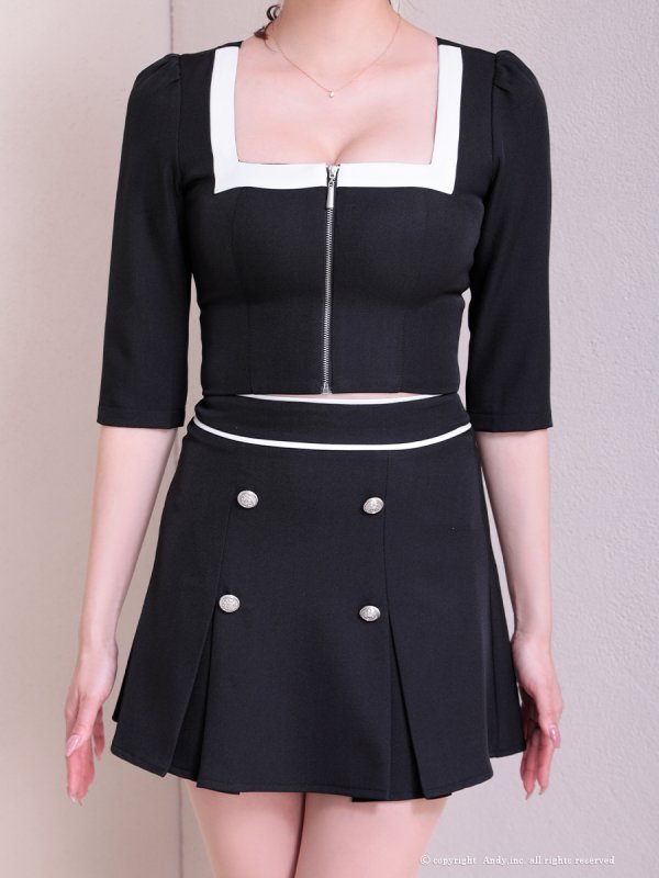 ブラックホワイト モデル:あみ 身長:163cm 着用サイズ:Sサイズ