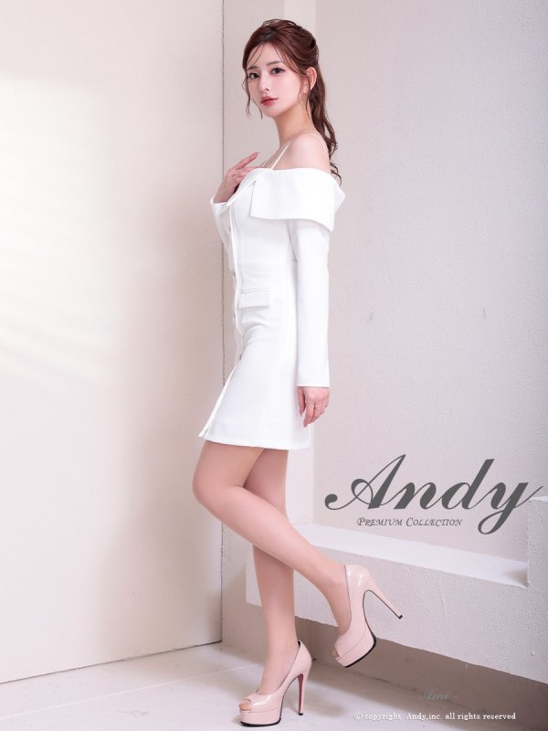 ホワイト　モデル：あみ　身長：163cm　着用サイズ：Sサイズ