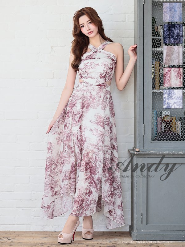 レッド モデル：あみ　身長：163cm　着用サイズ：Sサイズ