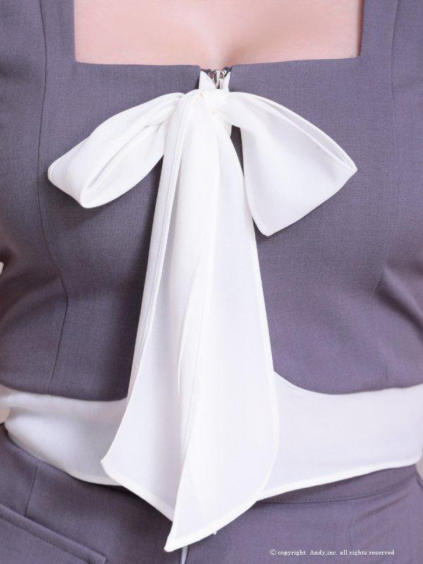 グレー モデル：あみ　身長：163cm　着用サイズ：Sサイズ