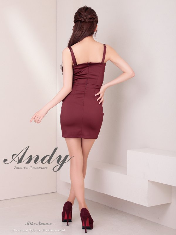 ワインレッド モデル：七瀬みほ　身長：162cm　着用サイズ：Sサイズ