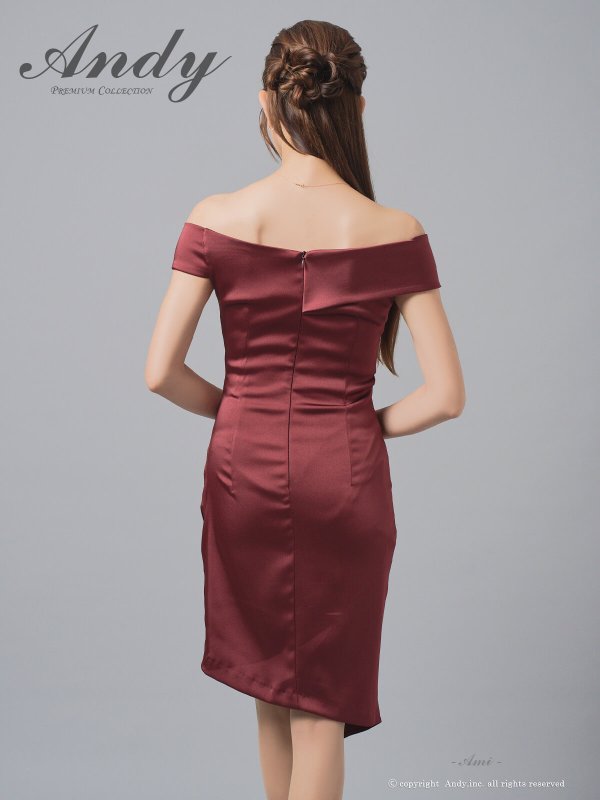 ワインレッド　モデル：あみ　身長：163cm　着用サイズ：Sサイズ