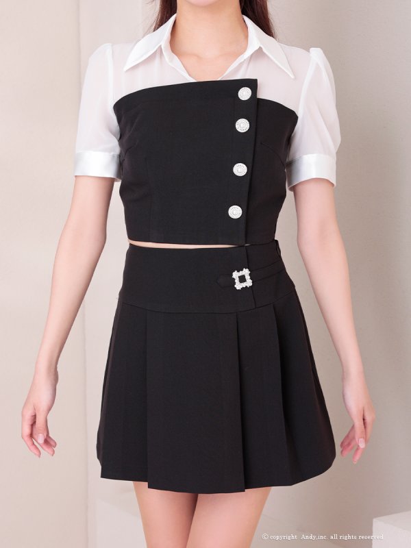 ブラック モデル：七瀬みほ　身長：162cm　着用サイズ：Sサイズ