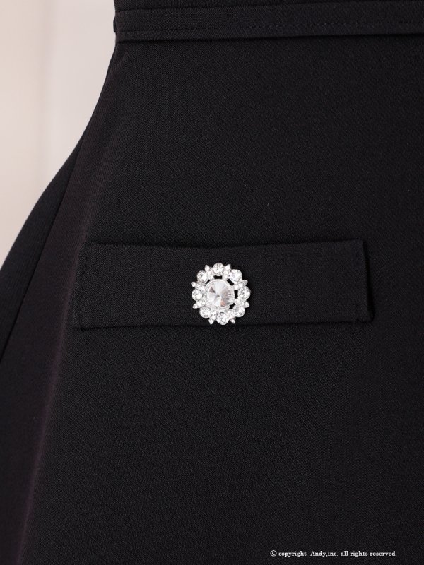 ブラック モデル：七瀬みほ　身長：162cm　着用サイズ：Sサイズ