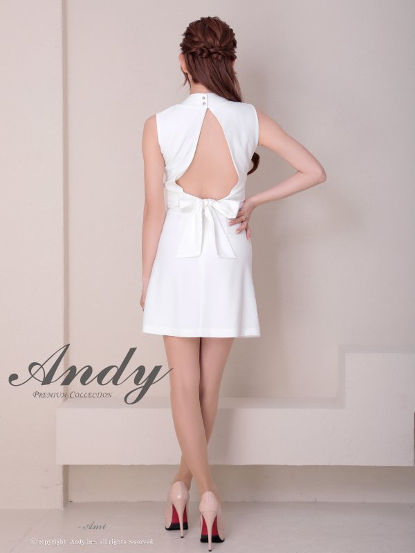 ホワイト　モデル：あみ　身長：163cm　着用サイズ：Sサイズ