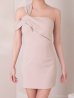 ベージュ モデル：七瀬みほ　身長：162cm　着用サイズ：Sサイズ