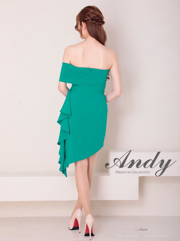 グリーン モデル：あみ　身長：163cm　着用サイズ：Sサイズ