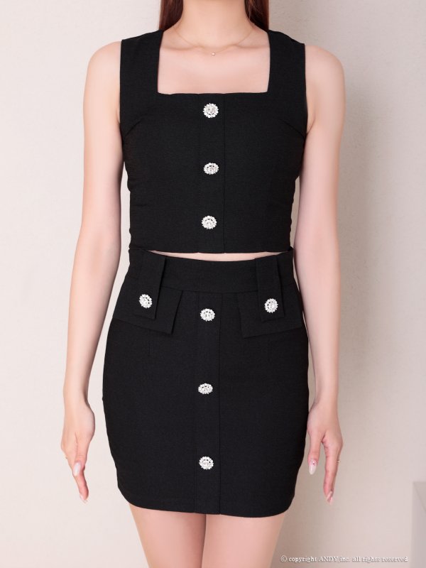 ブラック モデル:あみ 身長:163cm 着用サイズ:Sサイズ