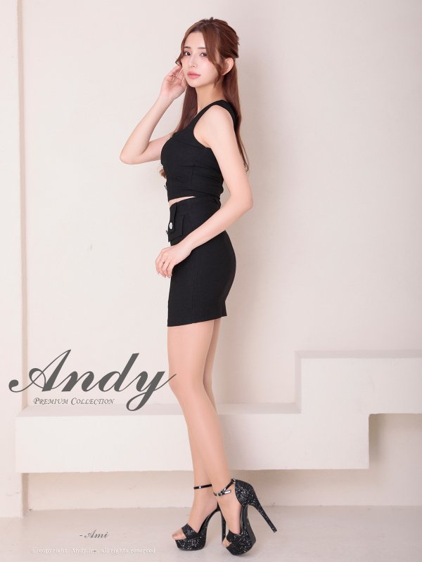 ブラック モデル:あみ 身長:163cm 着用サイズ:Sサイズ