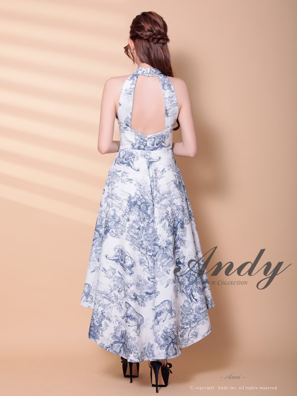 ホワイト×アニマル モデル：あみ　身長：163cm　着用サイズ：Sサイズ