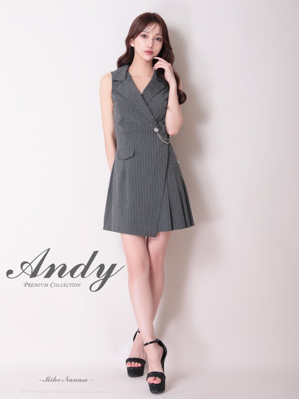 グレー　モデル：七瀬みほ　身長：162cm　着用サイズ：Sサイズ