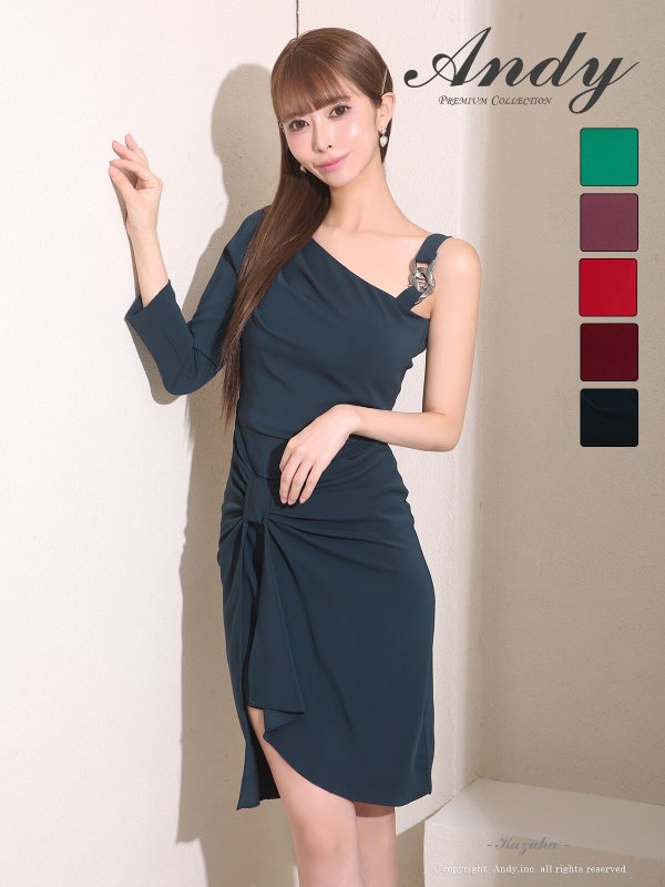 ダークグリーン　モデル：かずは　着用サイズ：Sサイズ