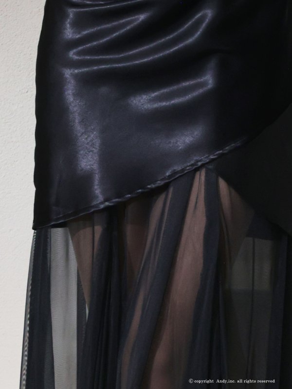 ブラック モデル：あみ　身長：163cm　着用サイズ：Sサイズ