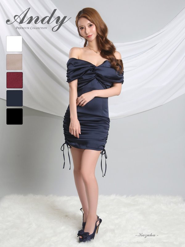 ネイビー　モデル：かずは　着用サイズ：Sサイズ