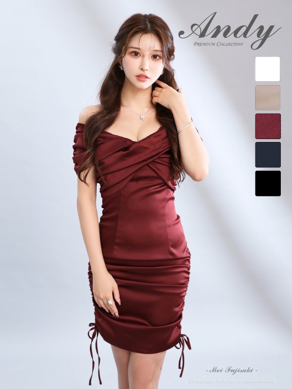 ワインレッド　モデル：藤咲めい　着用サイズ：Sサイズ