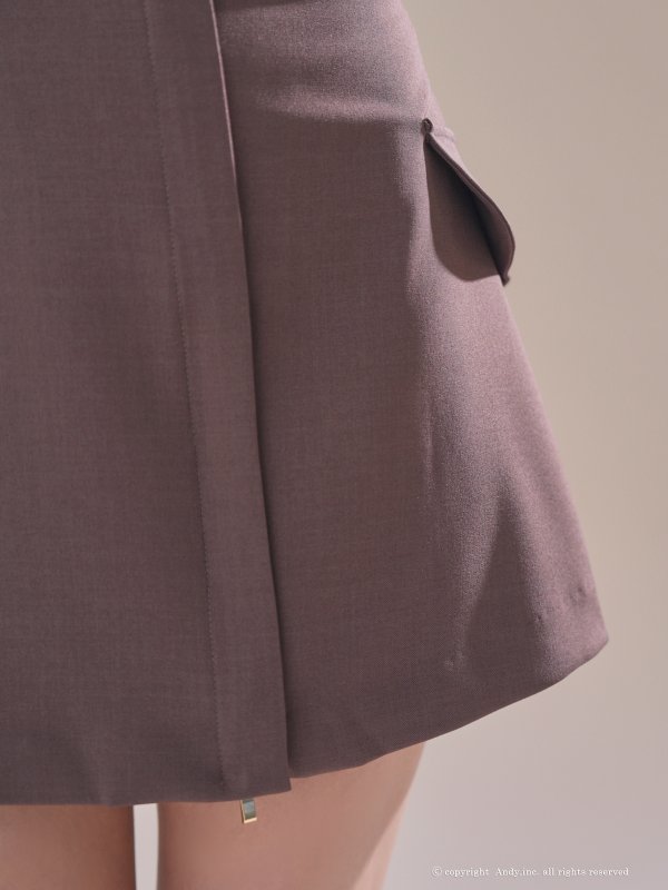 ブラウン　モデル：七瀬みほ　身長：162cm　着用サイズ：Sサイズ