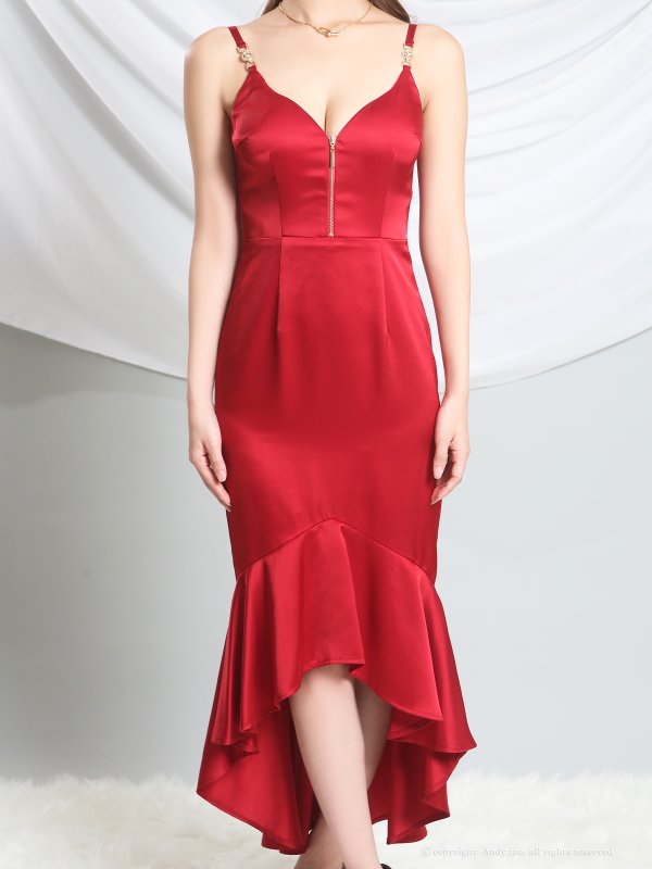 ワインレッド モデル:かずは 身長:160cm 着用サイズ:Sサイズ