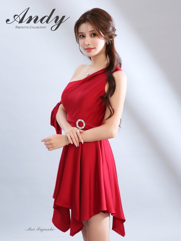 レッド　着用サイズ：Sサイズ