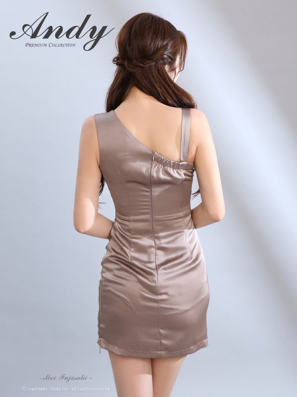 モカ　着用サイズ：Sサイズ