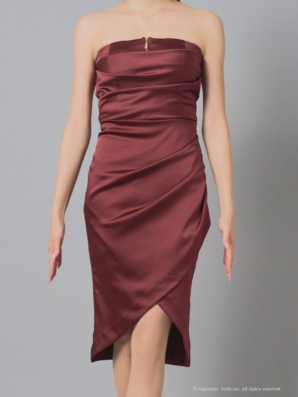 ワインレッド　モデル：あみ　身長：163cm　着用サイズ：Sサイズ